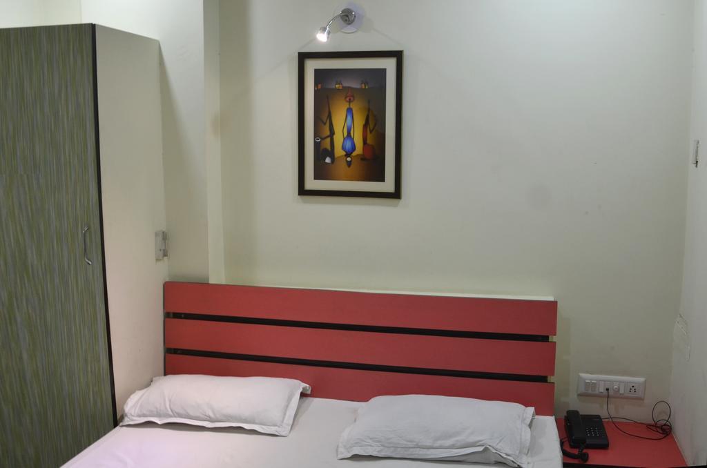 Hotel Royal Apple アーメダバード 部屋 写真